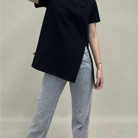 T-Shirt - Picture 7 of 15